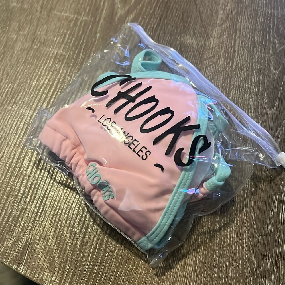 Chooks Los Angeles Dusty Pink + Off Blue Bikini Top NWT size Medium